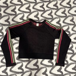 Fabletics Aisley Seamless Long-Sleeve Crop Top